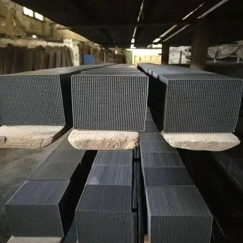 豪升讲解怎么计算一立方蜂窝活性炭有多少吨